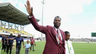 Curtly Ambrose in favour of changing rules in Test cricket
